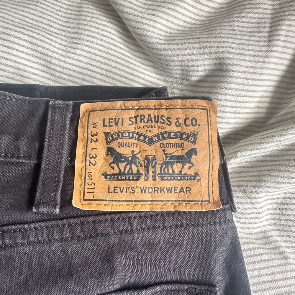 Levi's Black Jeans